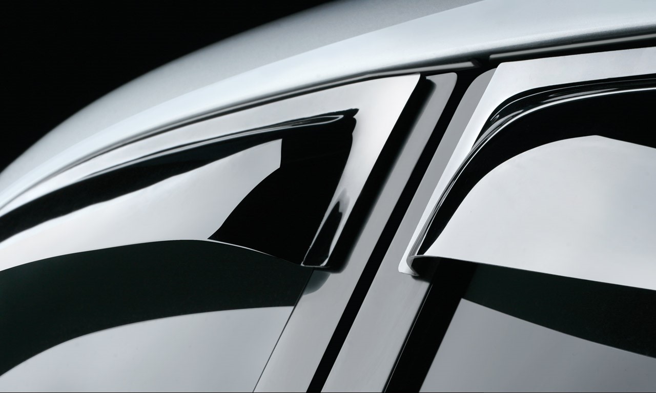 картинка Дефлекторы окон для Toyota Auris II (2012 +) Хэтчбек 5 дверей (Накладные) Германия от магазина CarAutoStudio.ru